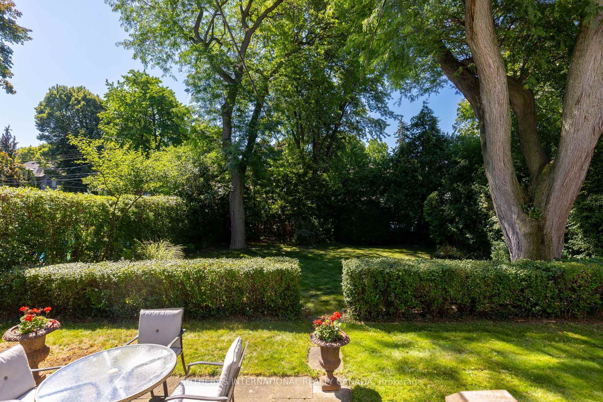 37 Hilldowntree Road, Toronto