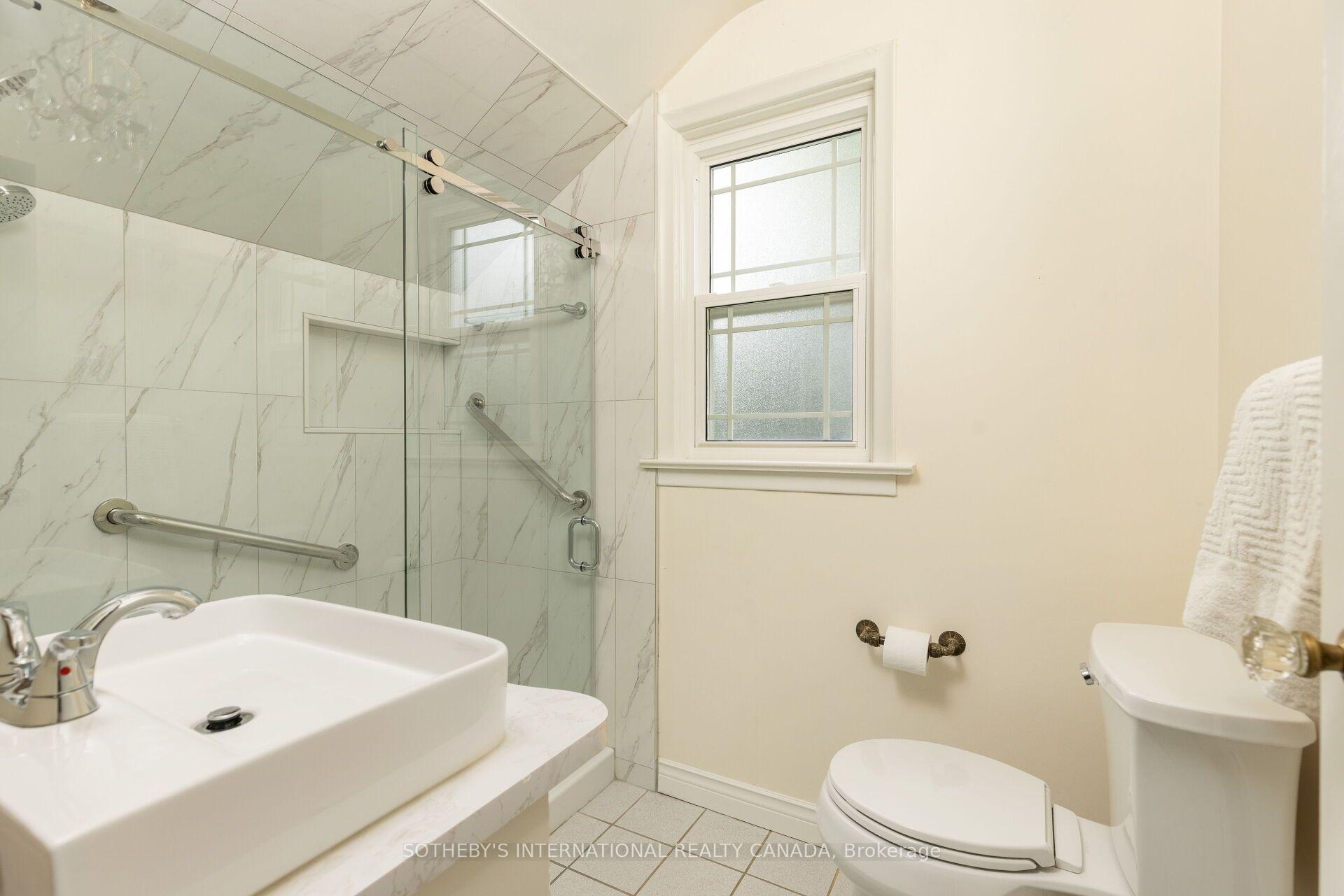 37 Hilldowntree Road, Toronto