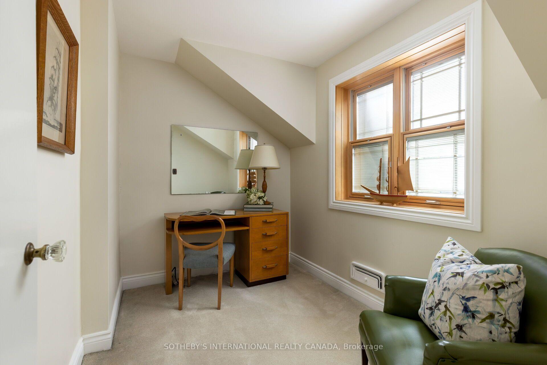 37 Hilldowntree Road, Toronto