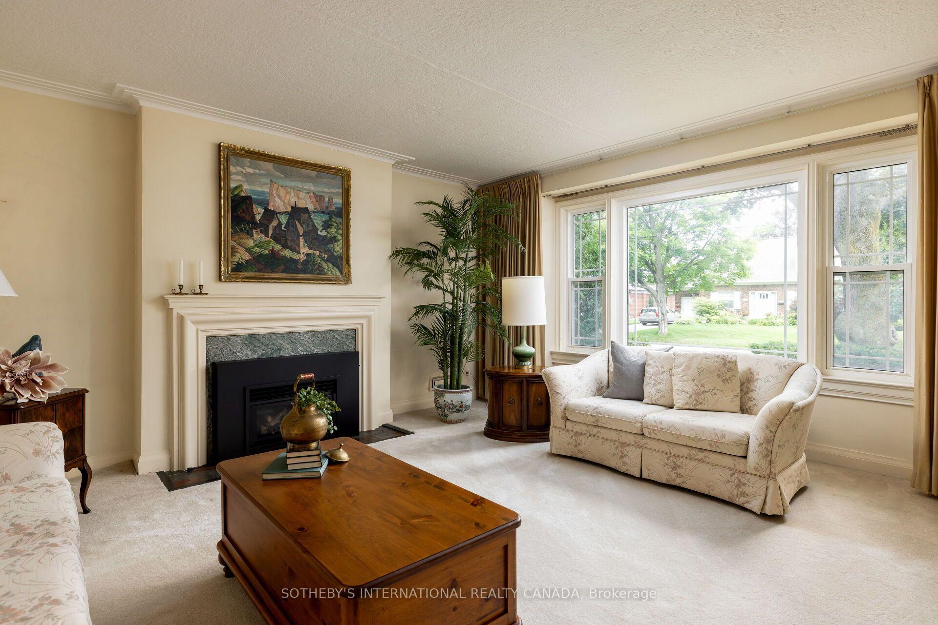 37 Hilldowntree Road, Toronto