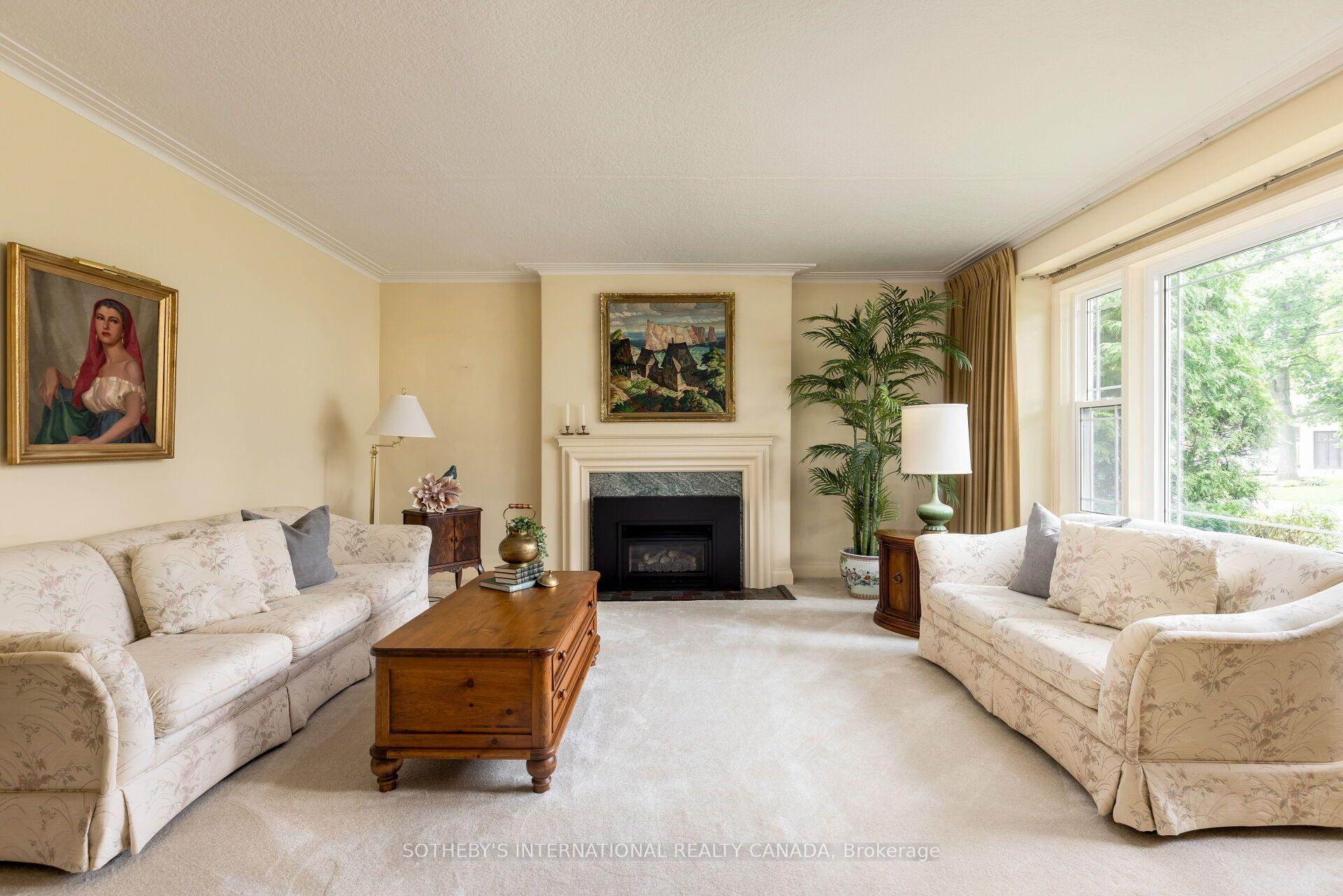 37 Hilldowntree Road, Toronto