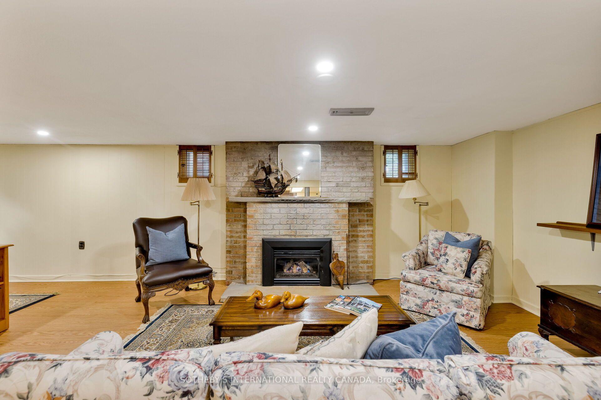 37 Hilldowntree Road, Toronto