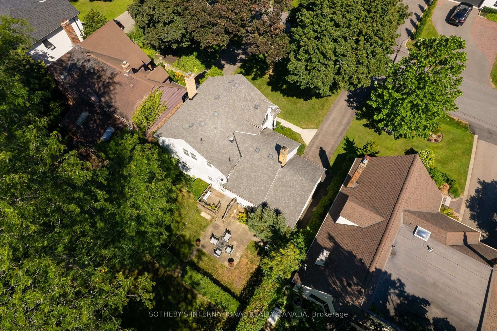 37 Hilldowntree Road, Toronto
