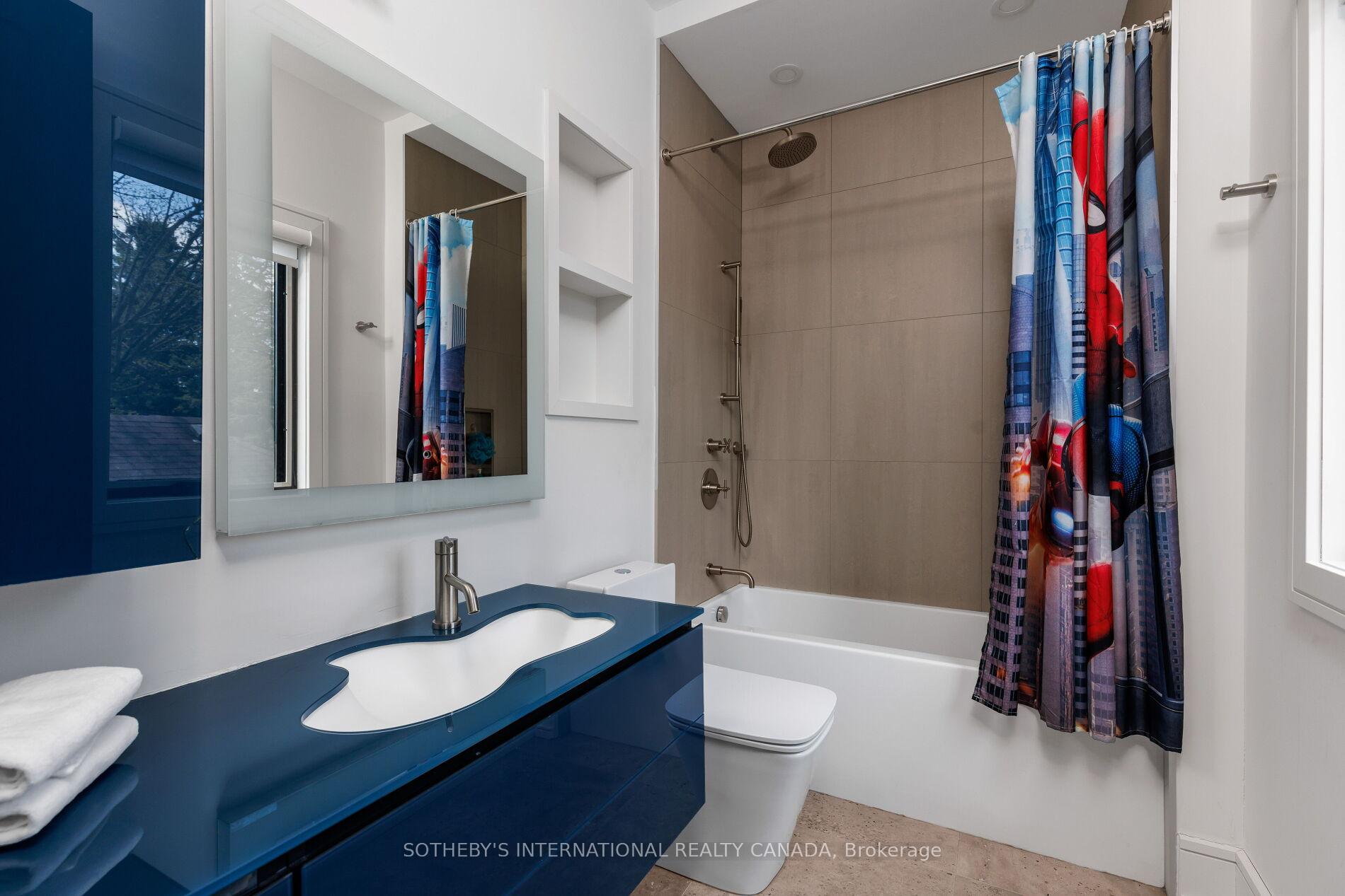 85 Kingsway Crescent, Toronto