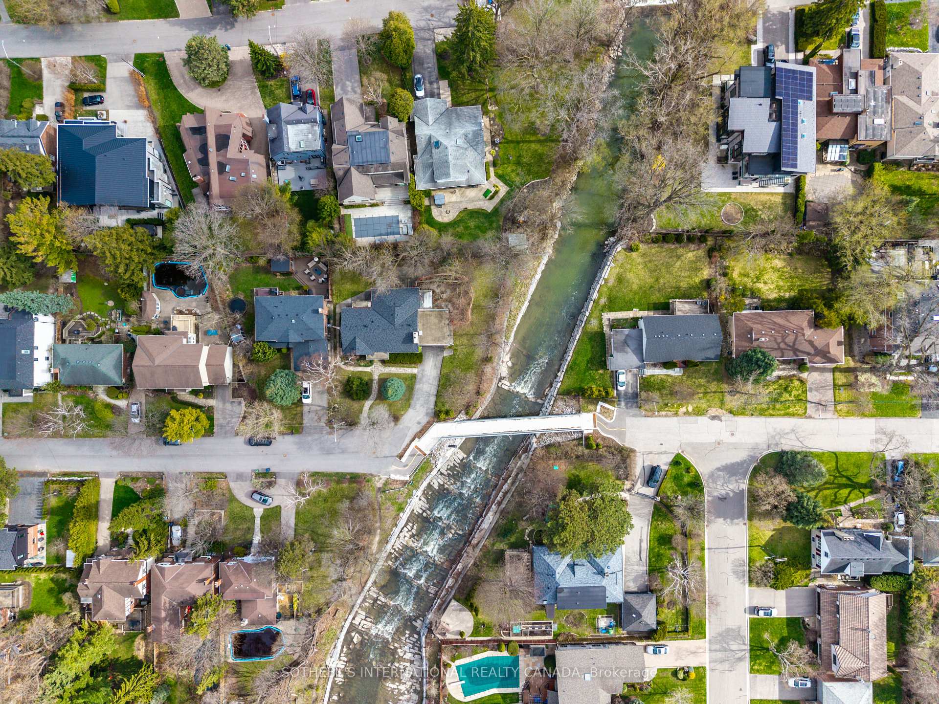 55 Van Dusen Boulevard, Toronto