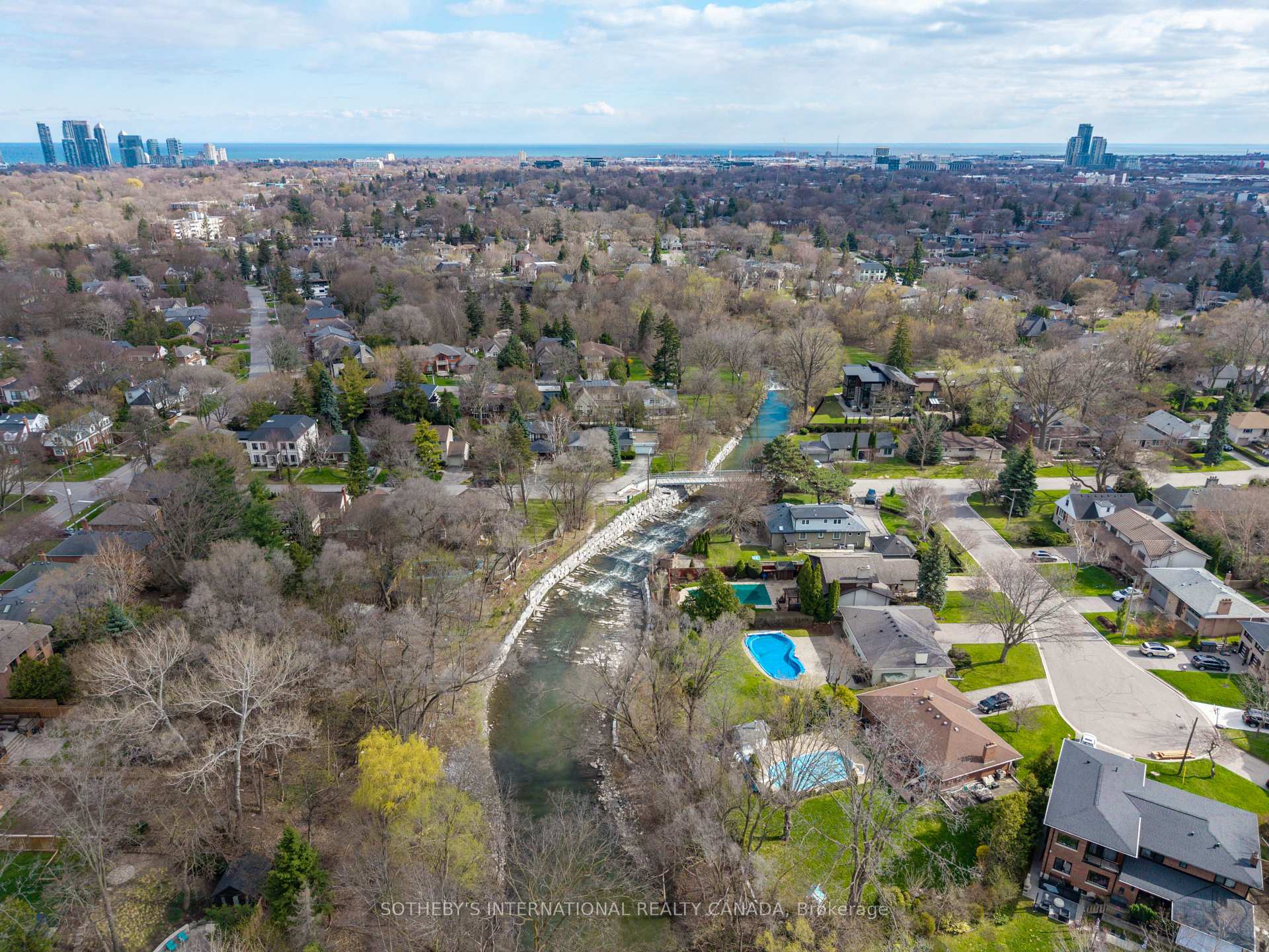 55 Van Dusen Boulevard, Toronto
