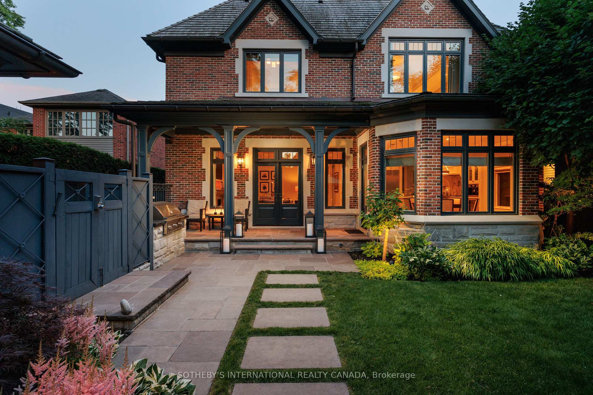 50 Queen Marys Drive, Toronto