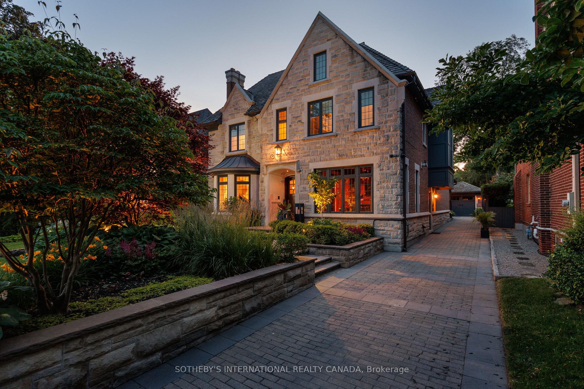 50 Queen Marys Drive, Toronto