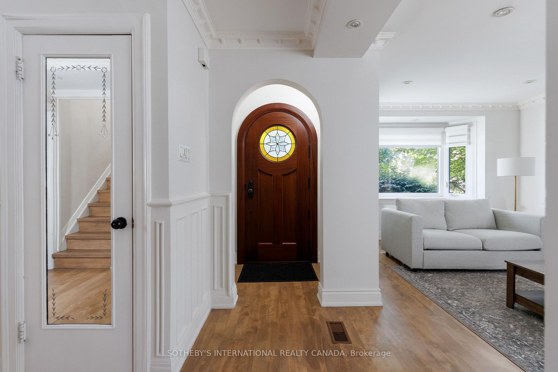 1048 Royal York Road, Toronto