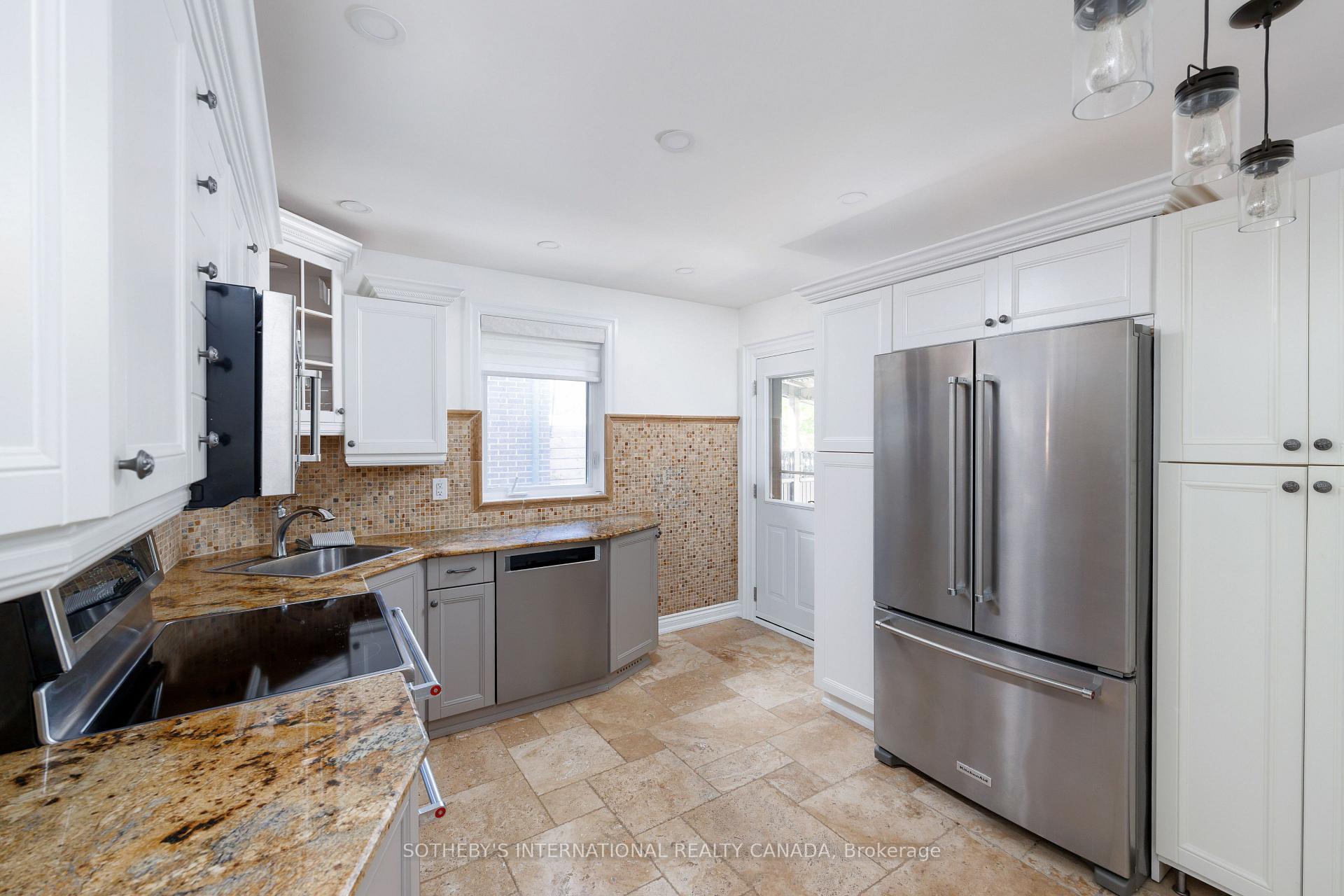 1048 Royal York Road, Toronto
