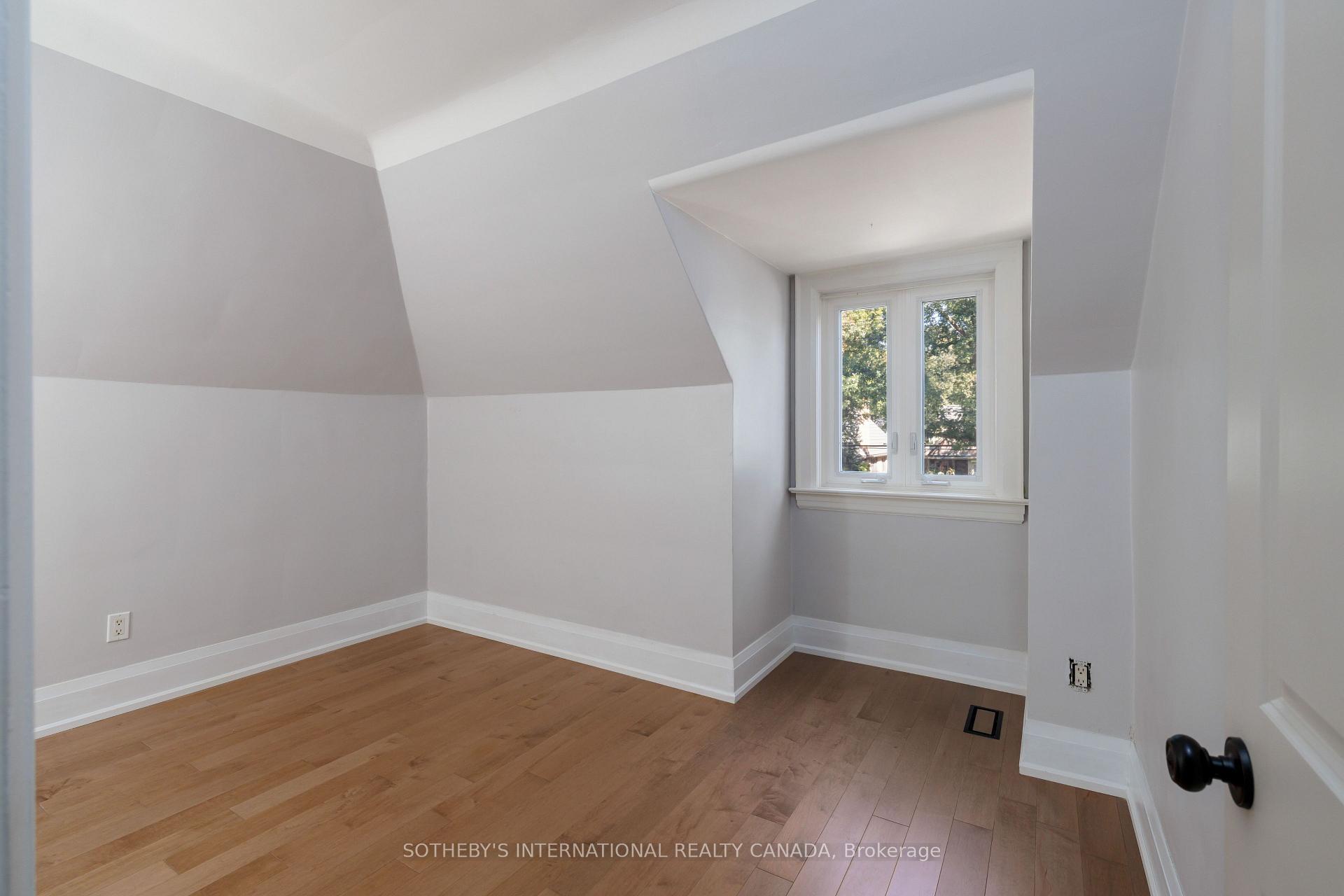 1048 Royal York Road, Toronto