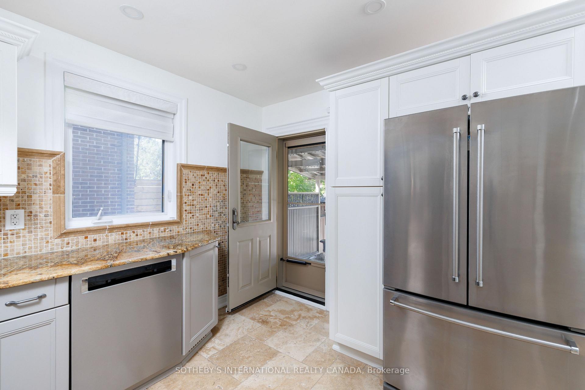 1048 Royal York Road, Toronto