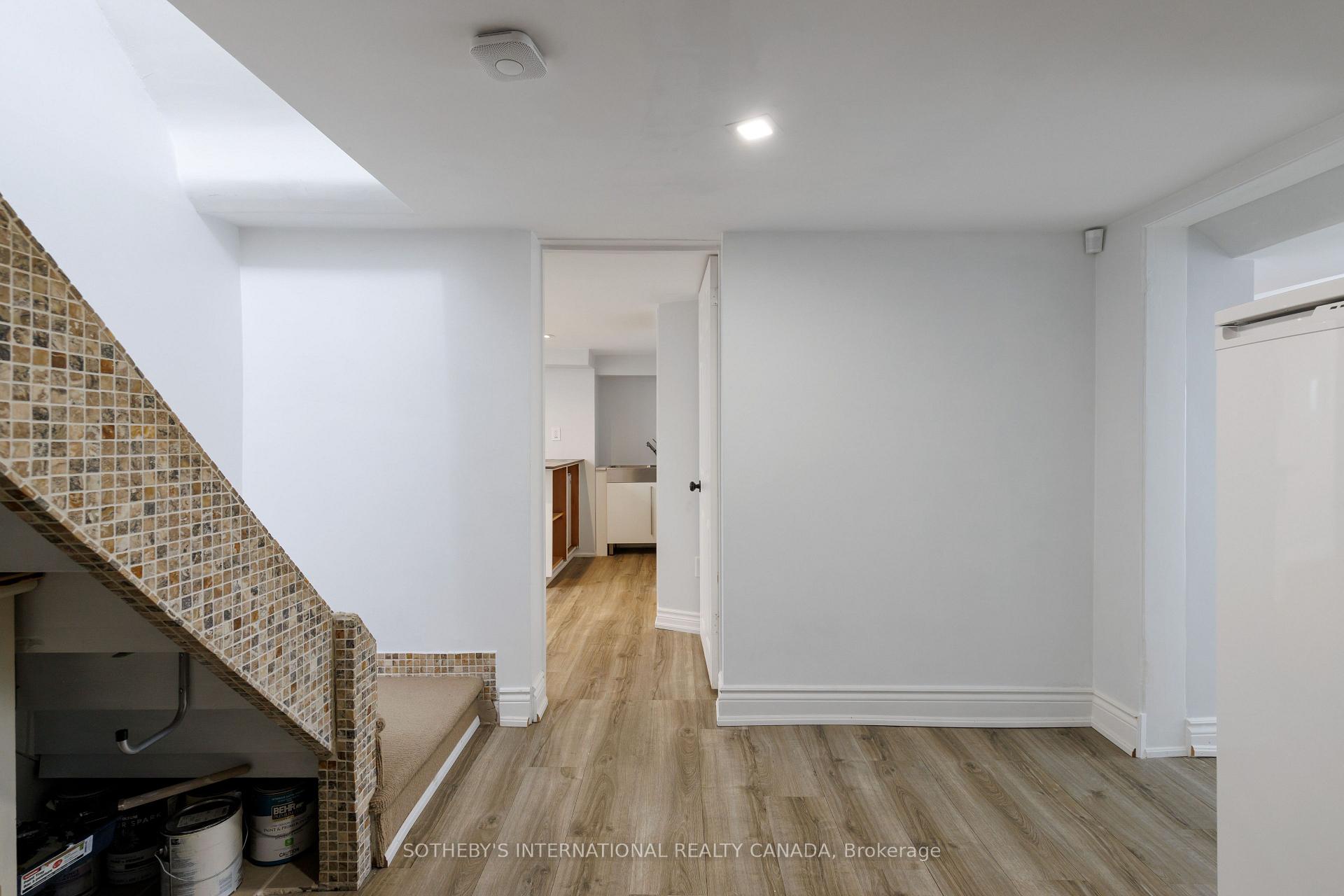 1048 Royal York Road, Toronto