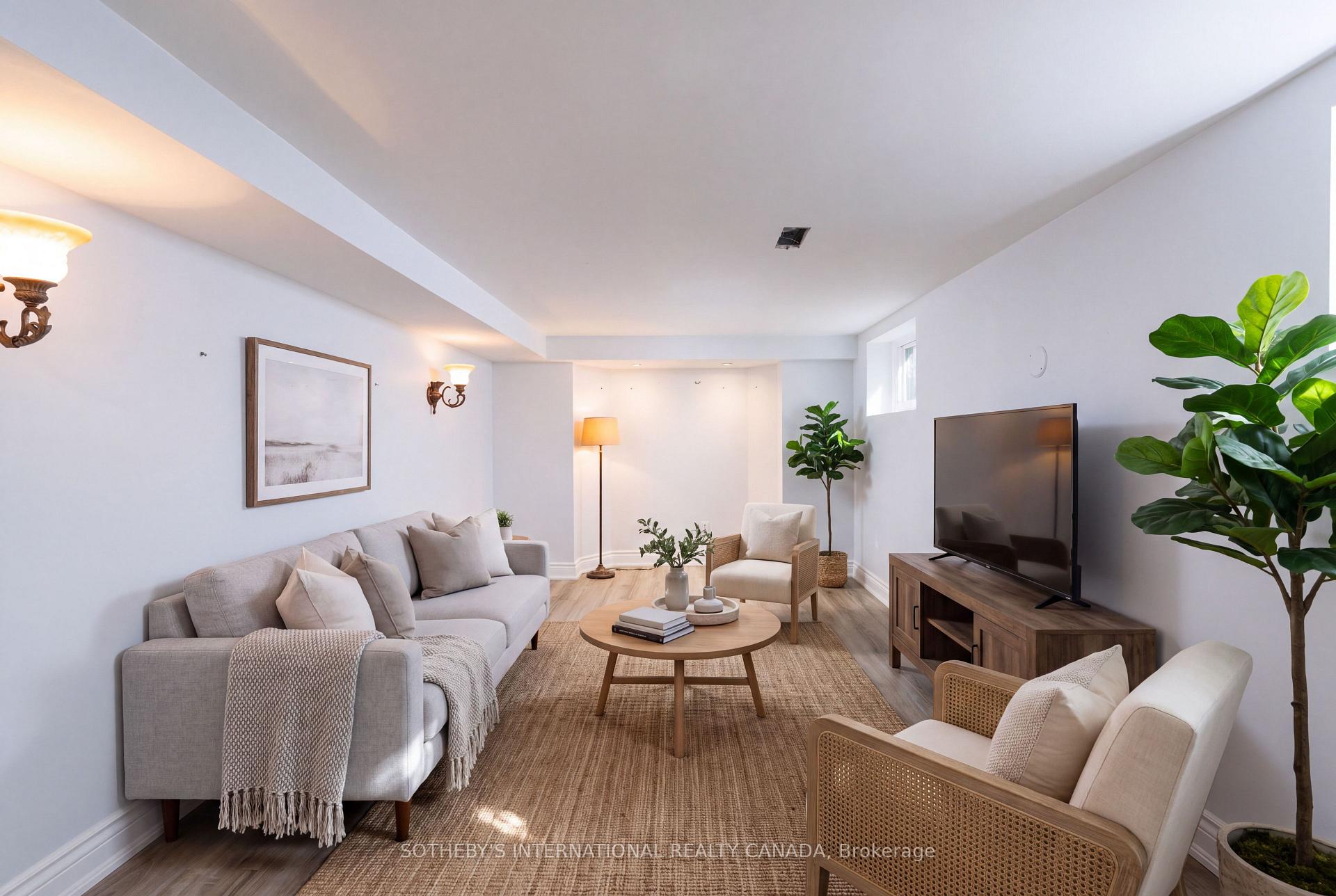 1048 Royal York Road, Toronto