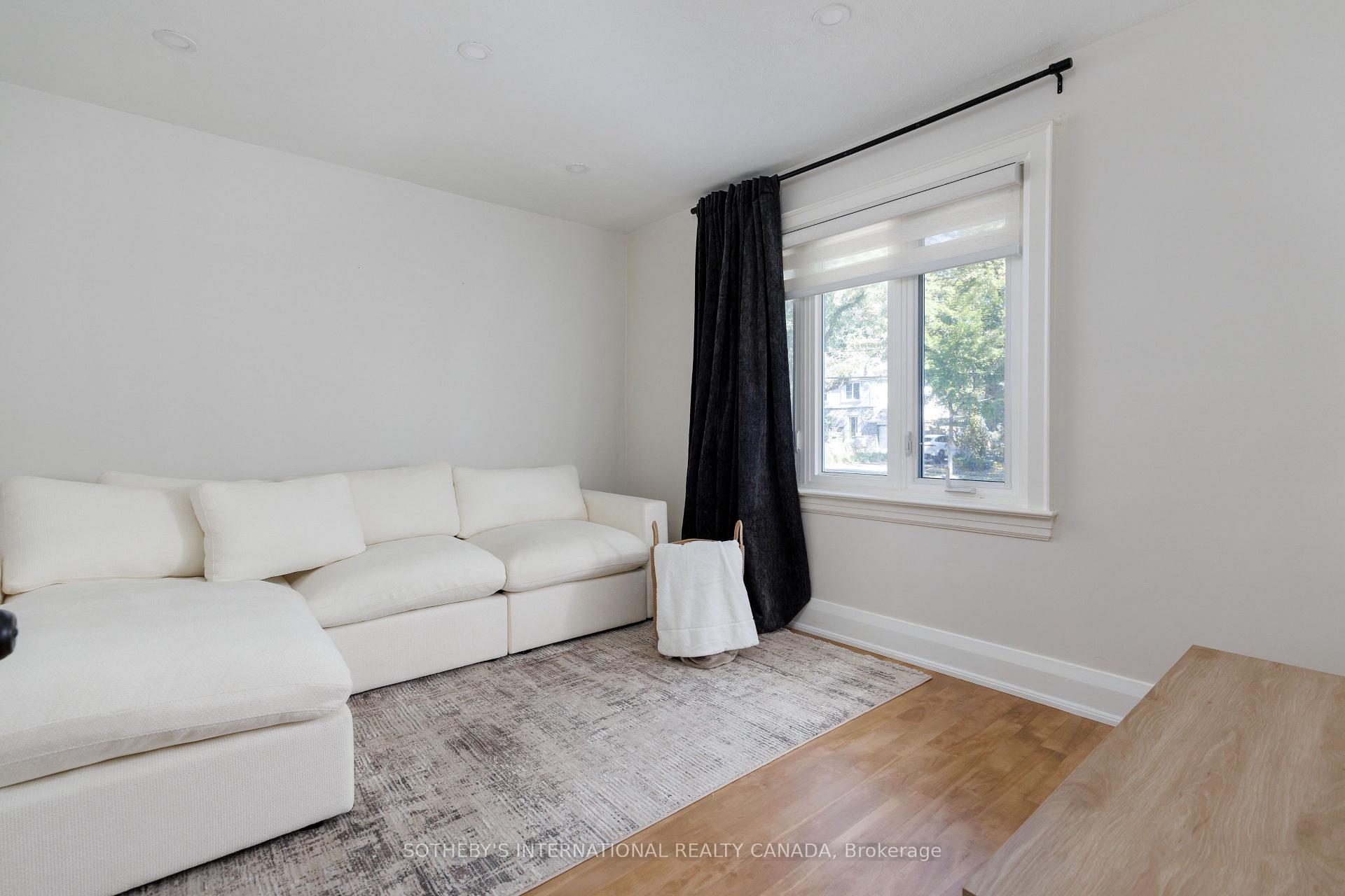 1048 Royal York Road, Toronto