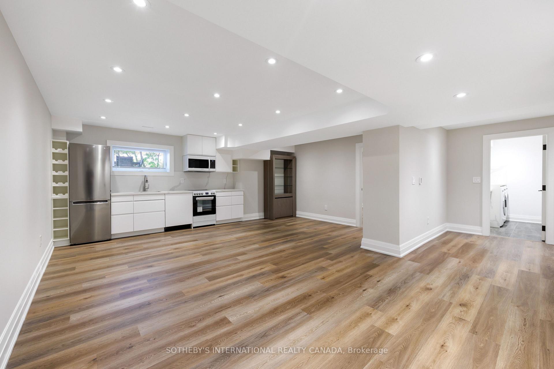 57 Burnhamthorpe Park Boulevard, Toronto