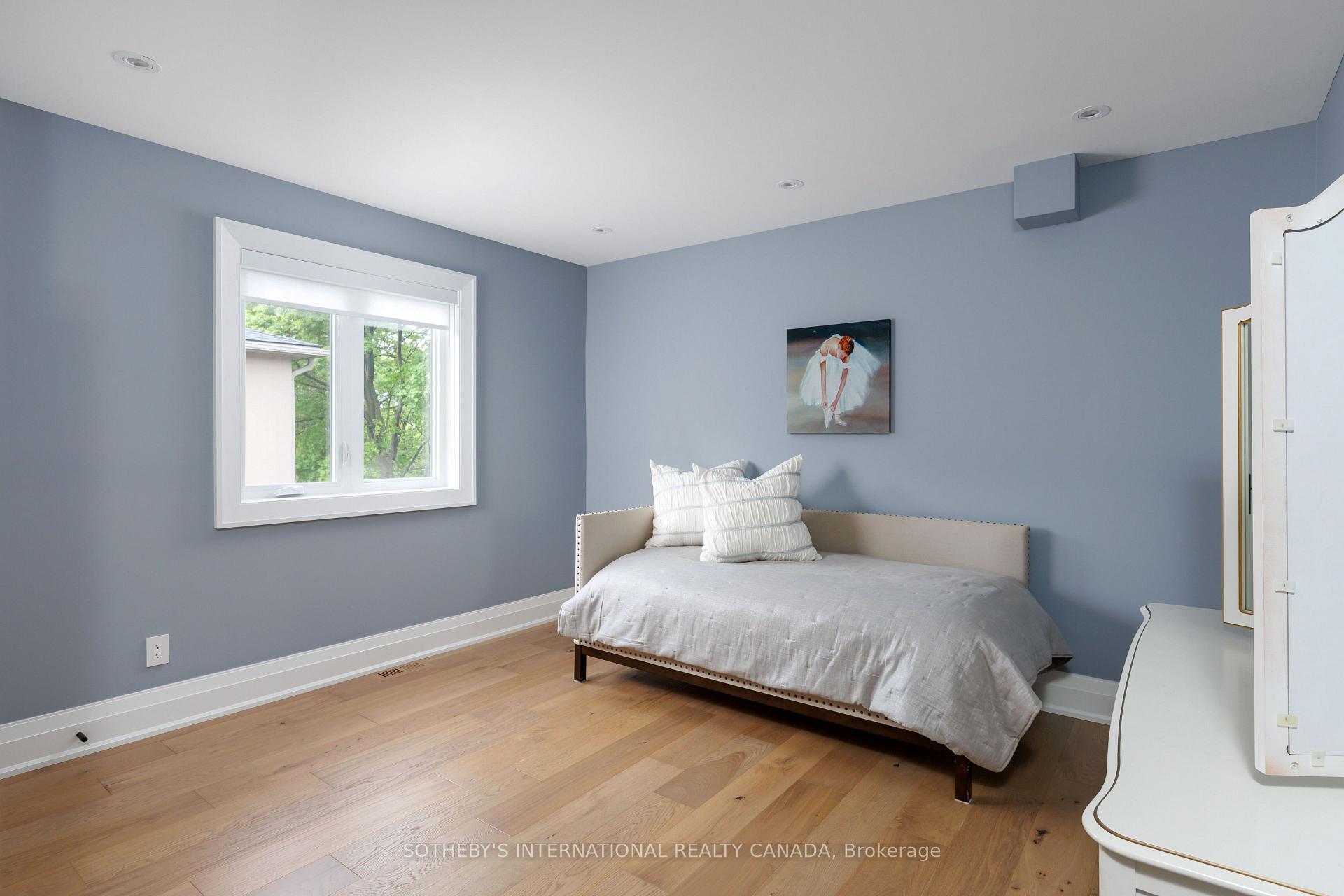 57 Burnhamthorpe Park Boulevard, Toronto