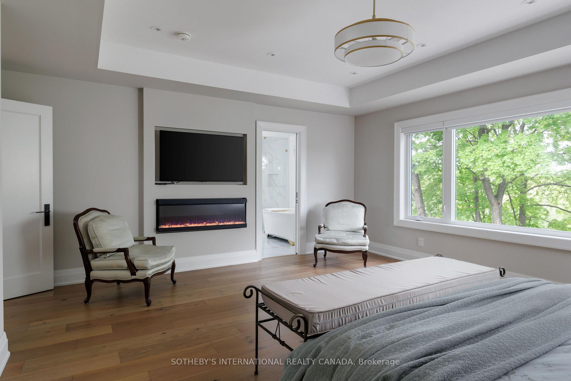57 Burnhamthorpe Park Boulevard, Toronto