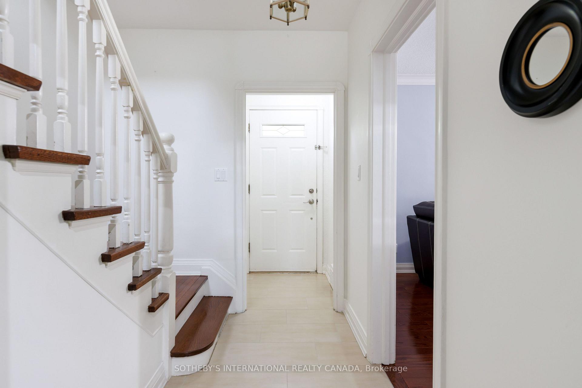 145 Brentwood Road N, Toronto