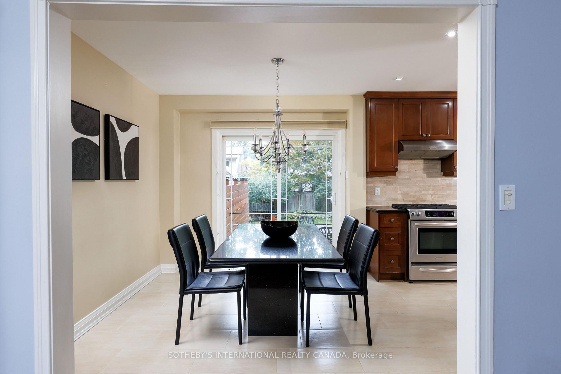 145 Brentwood Road N, Toronto