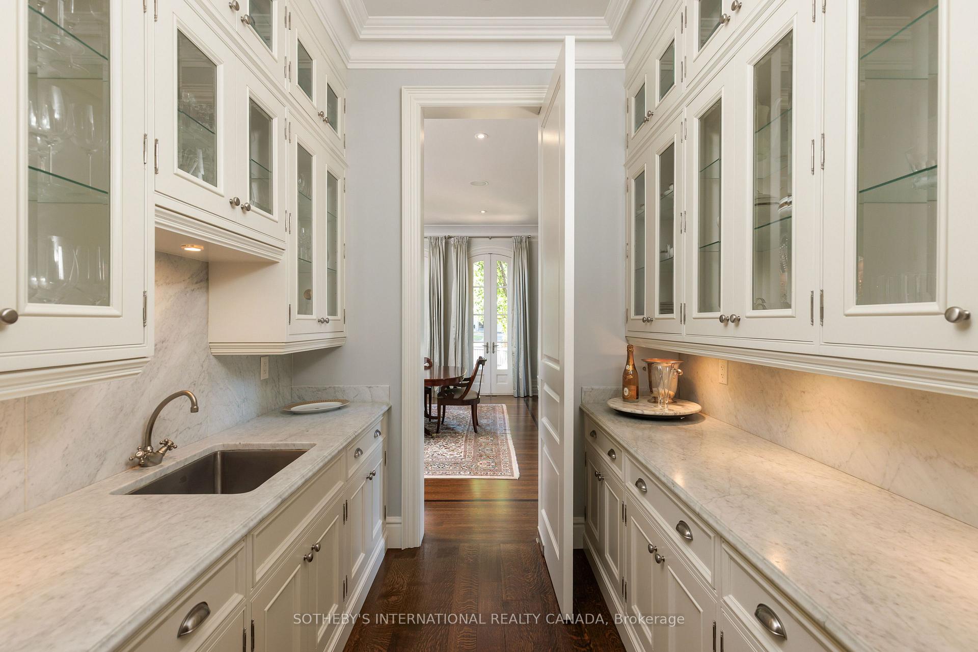 29 Edgehill Road, Toronto
