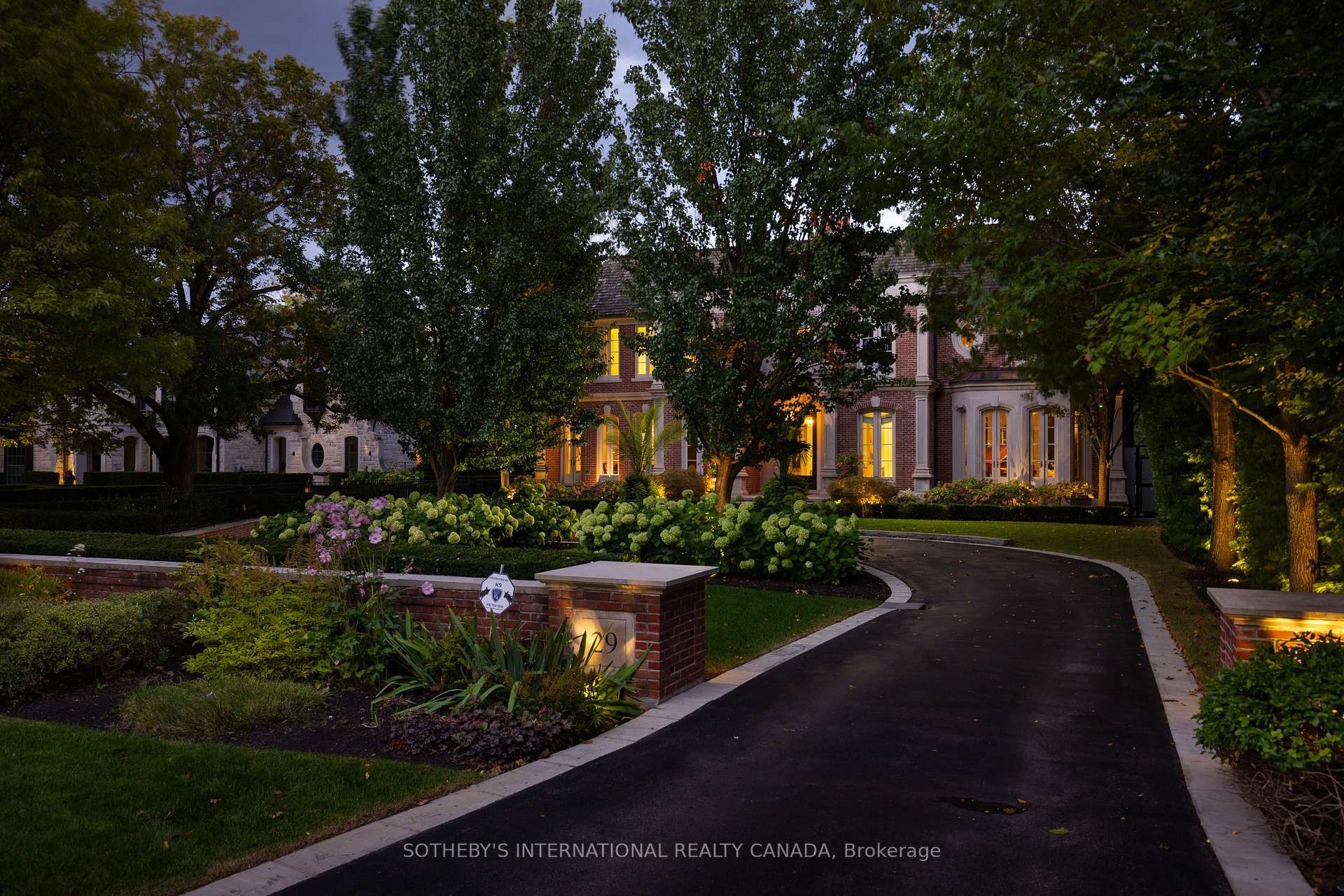29 Edgehill Road, Toronto
