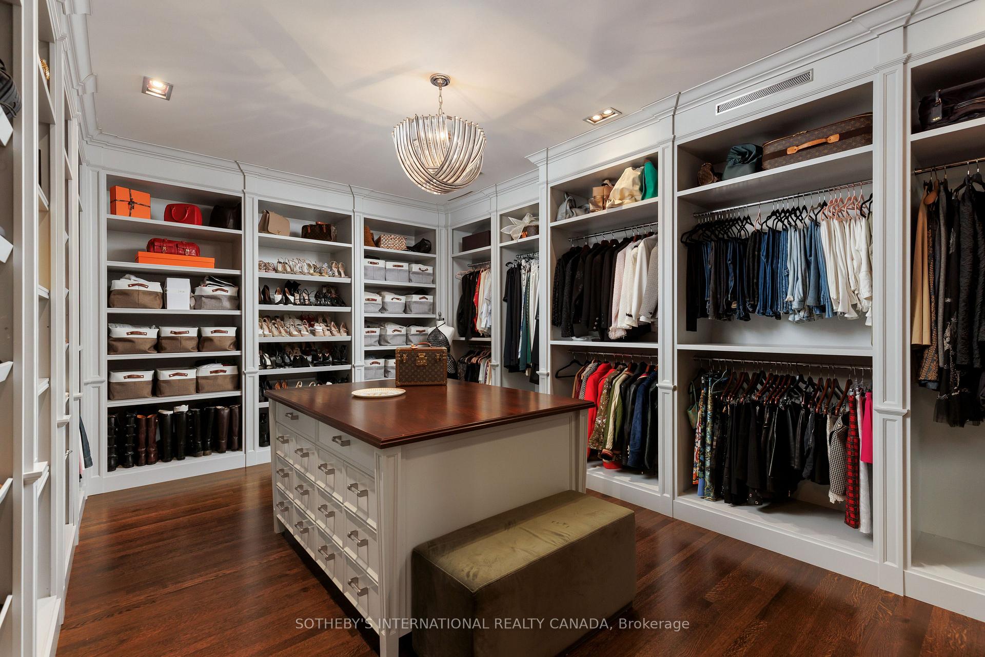 29 Edgehill Road, Toronto
