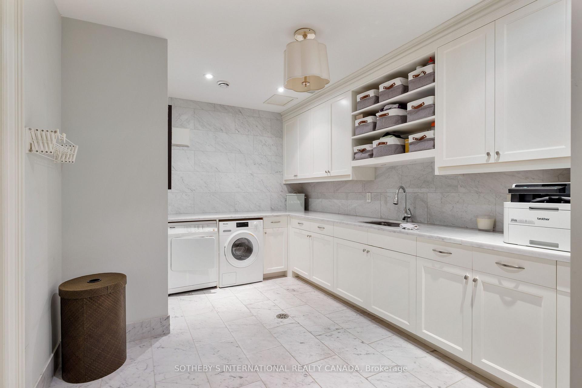 29 Edgehill Road, Toronto
