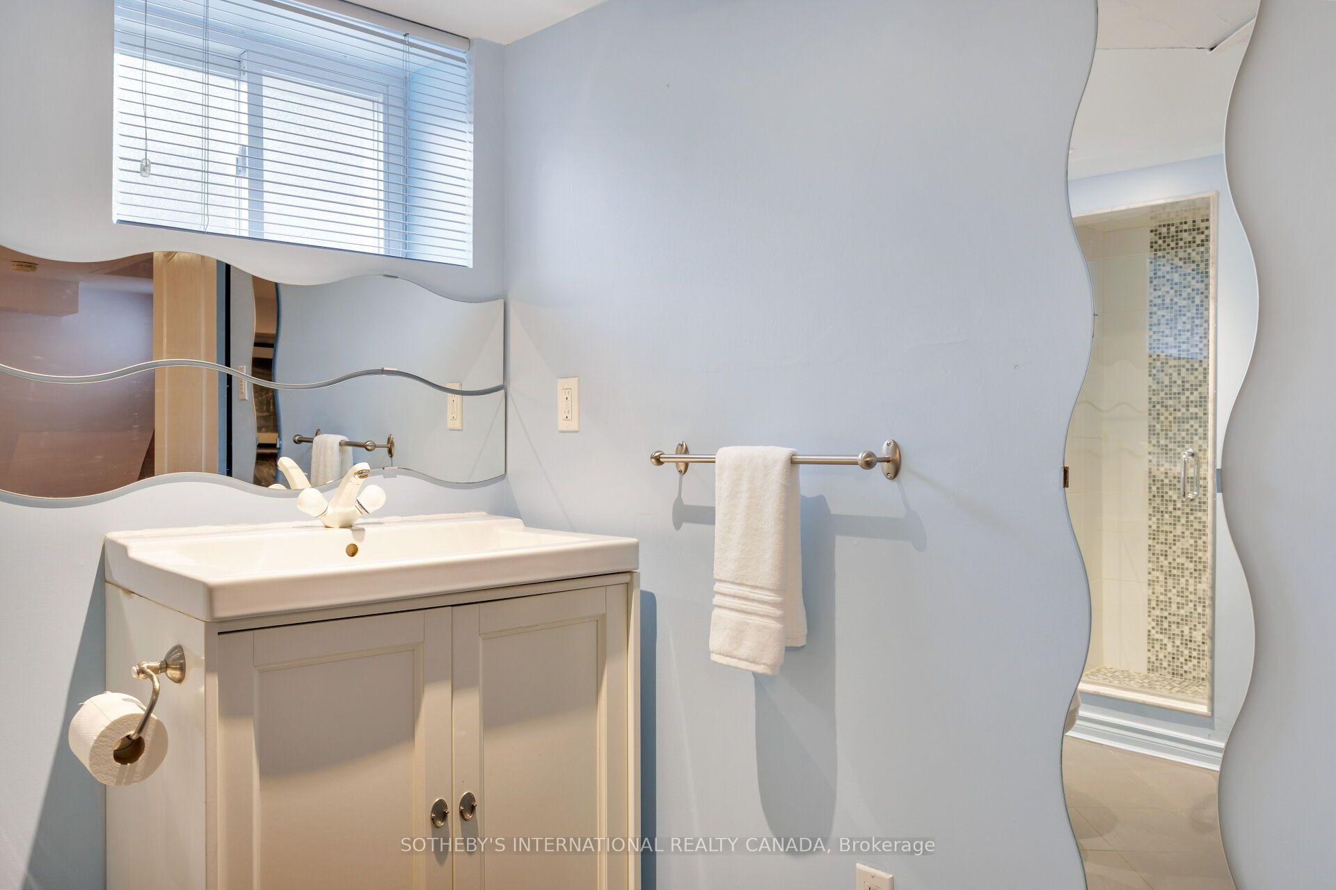 145 Brentwood Road N, Toronto