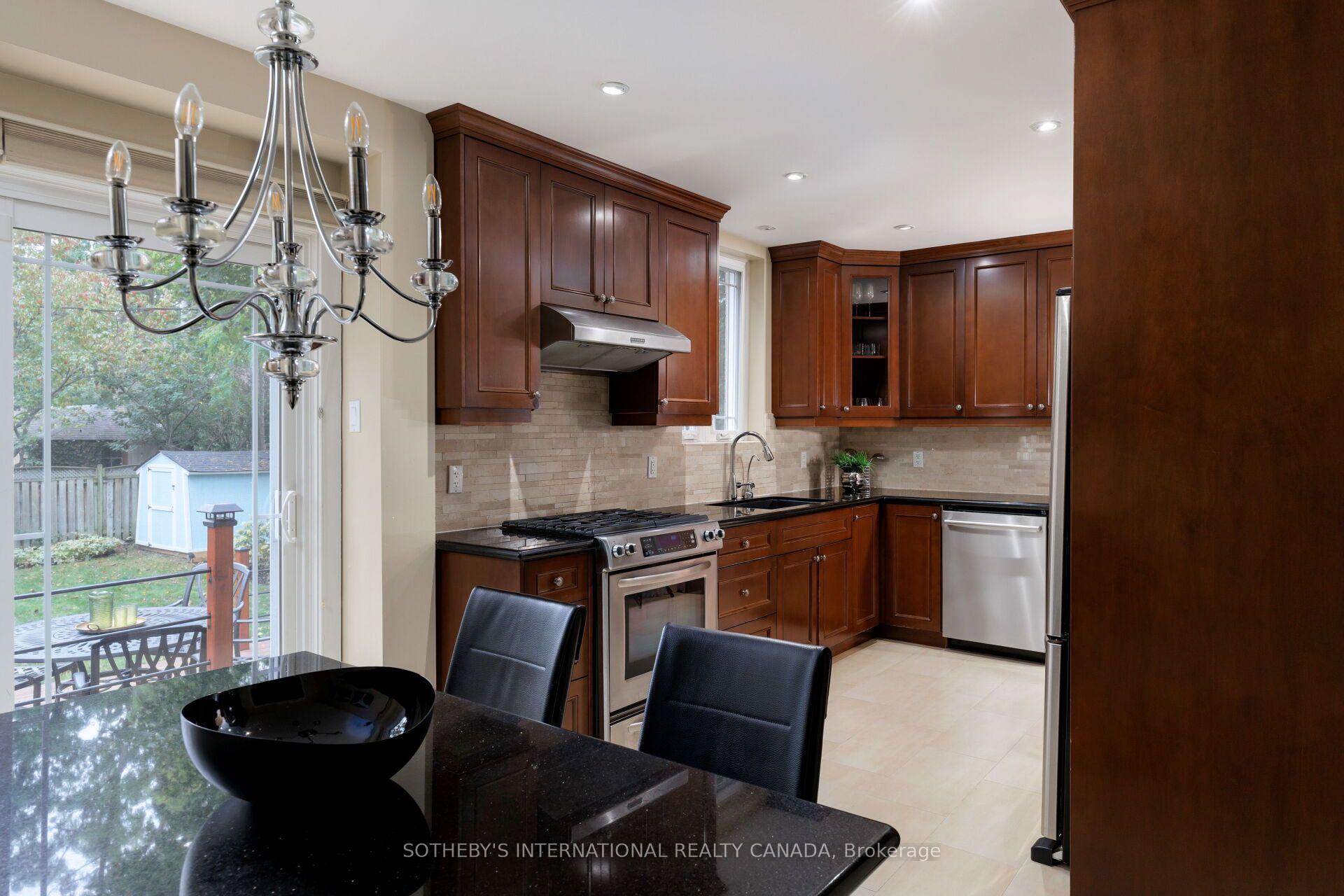 145 Brentwood Road N, Toronto