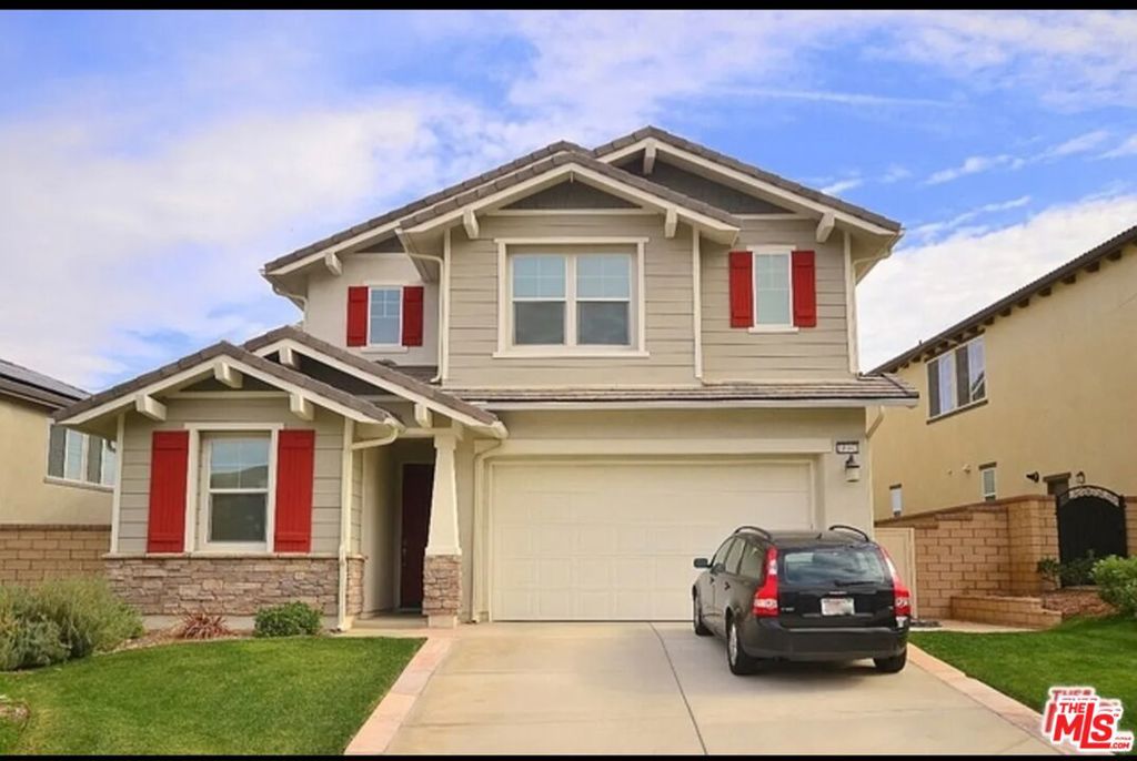 28942 N West Hills Drive