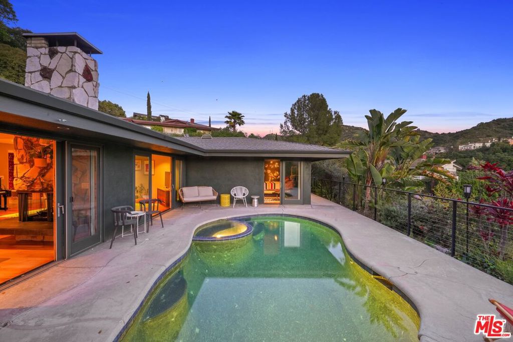 1839 Risa Place