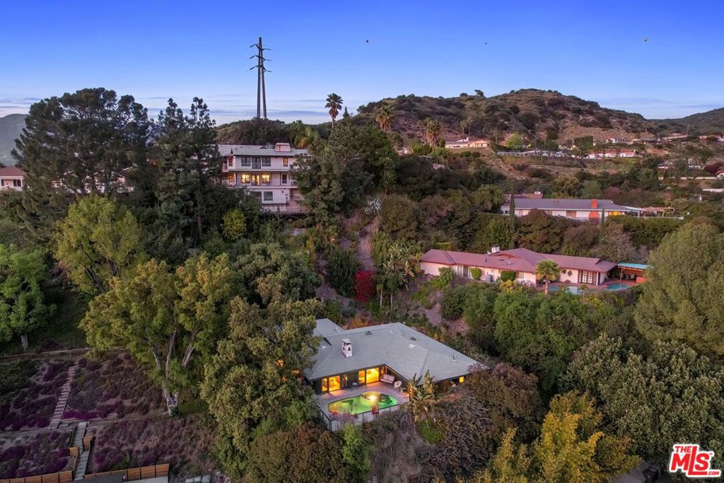 1839 Risa Place