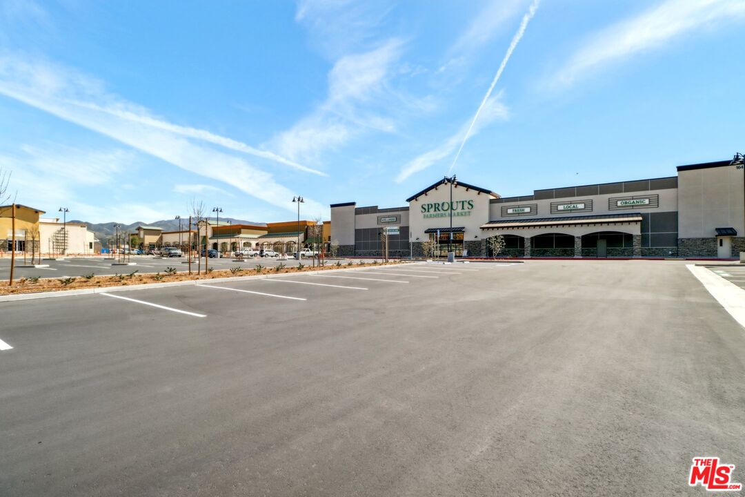 27555 Antelope Dr