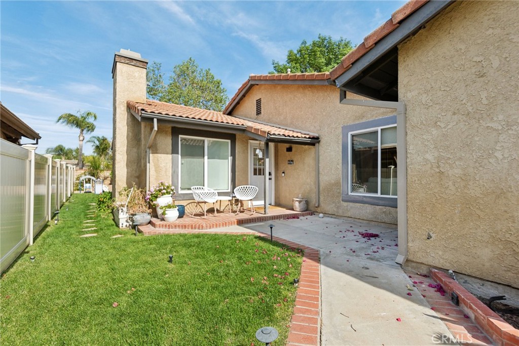 25832 El Gato Place