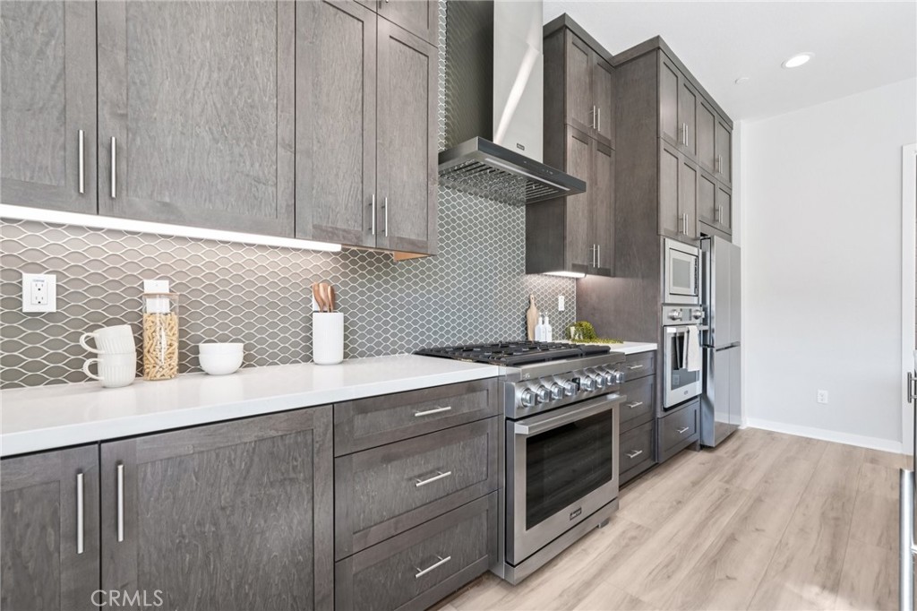 6508 Canyon Oaks Drive