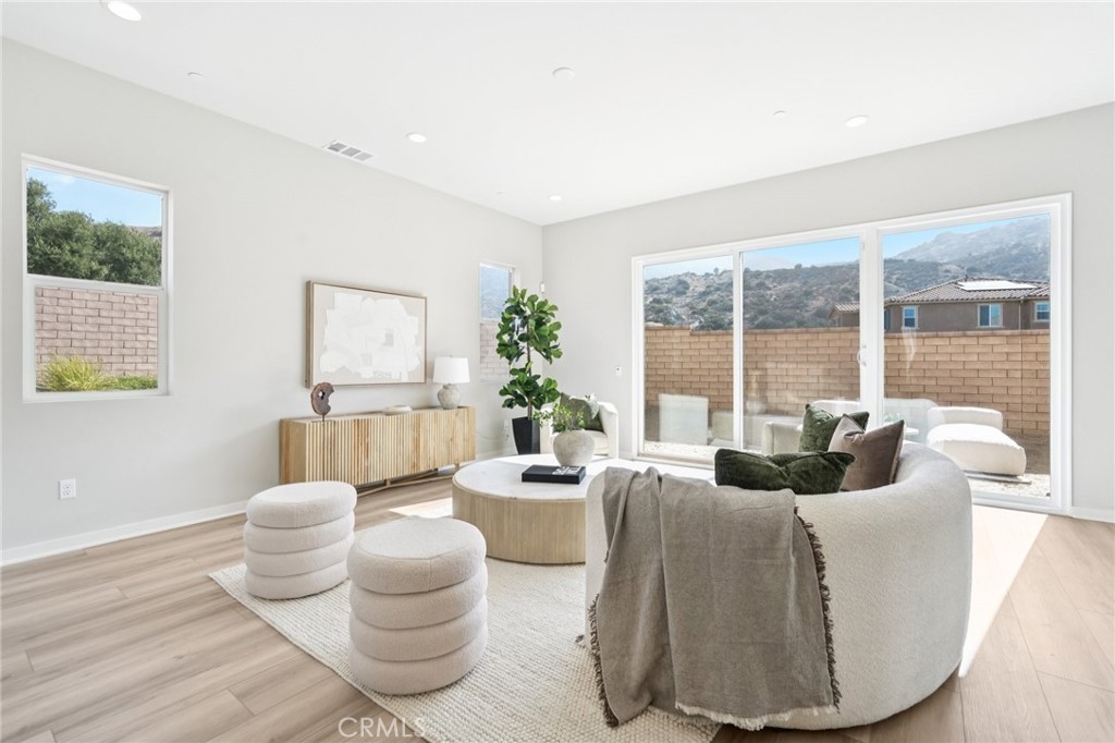 6508 Canyon Oaks Drive