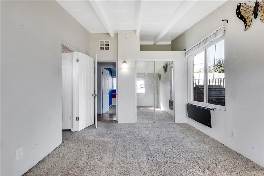 13642 Phillippi Avenue