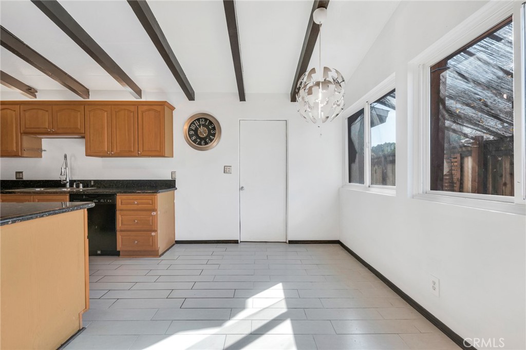 13642 Phillippi Avenue