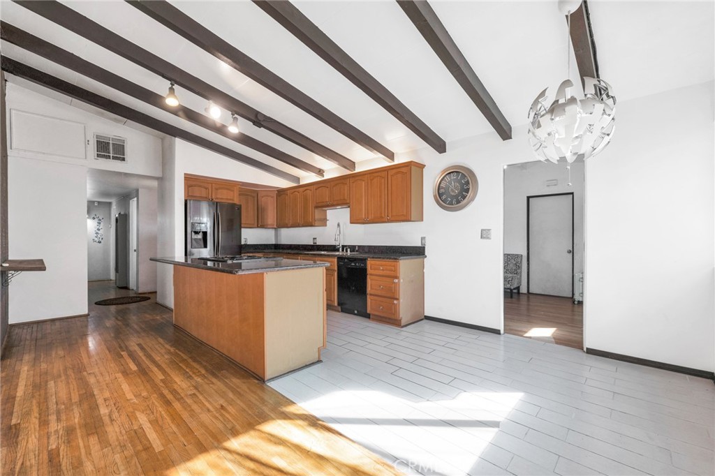 13642 Phillippi Avenue