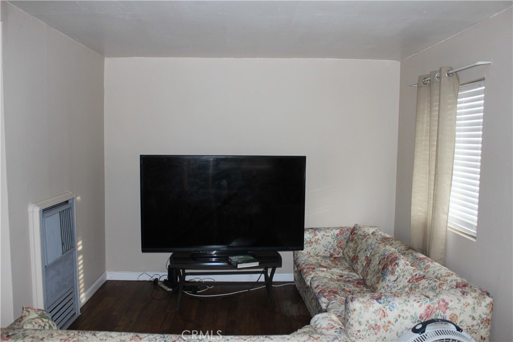 10832 Memory Park Avenue