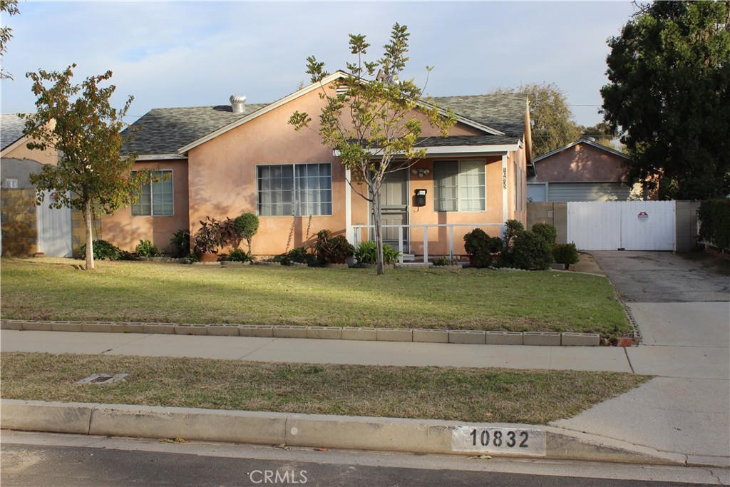 10832 Memory Park Avenue