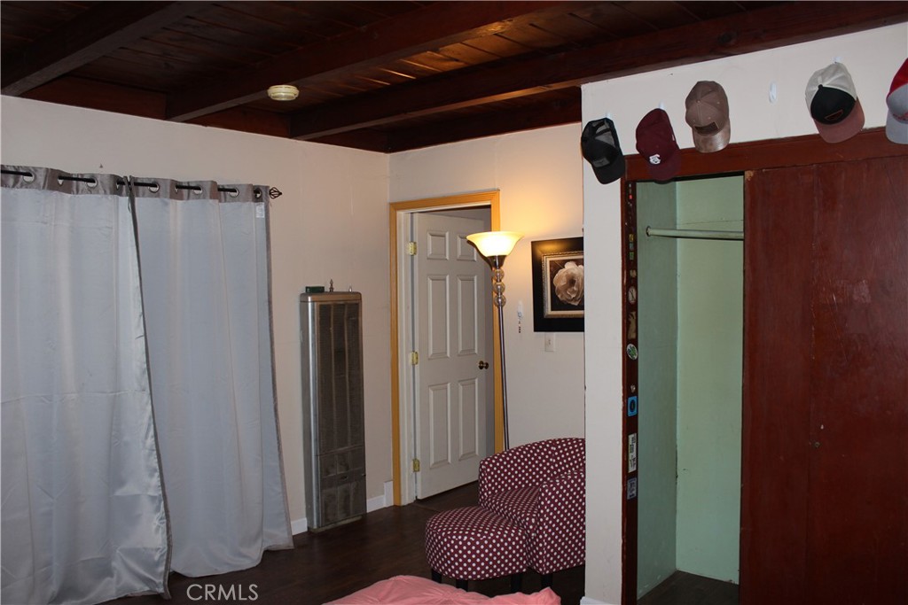 10832 Memory Park Avenue