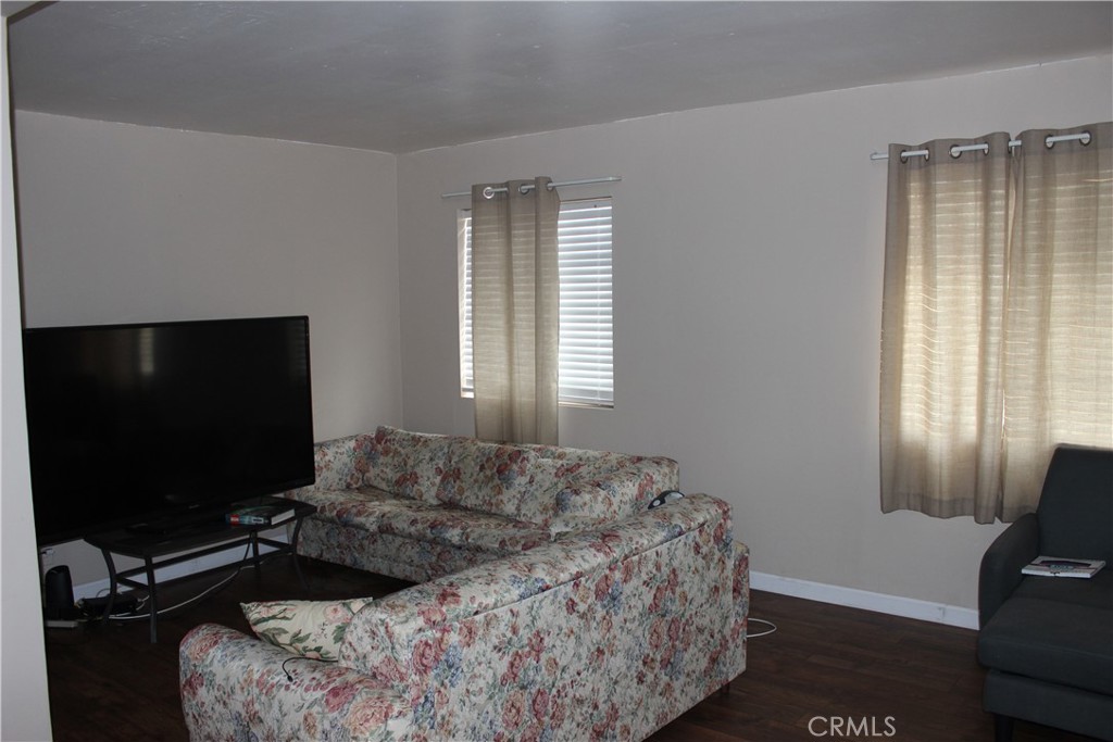 10832 Memory Park Avenue