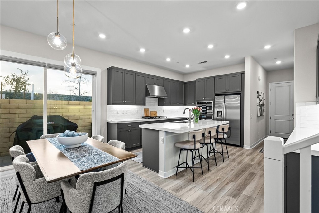 27266 Narrowleaf Willow Lane