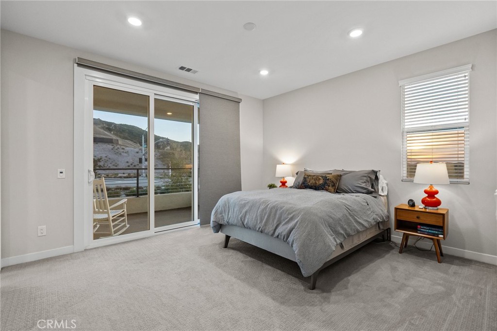 27266 Narrowleaf Willow Lane