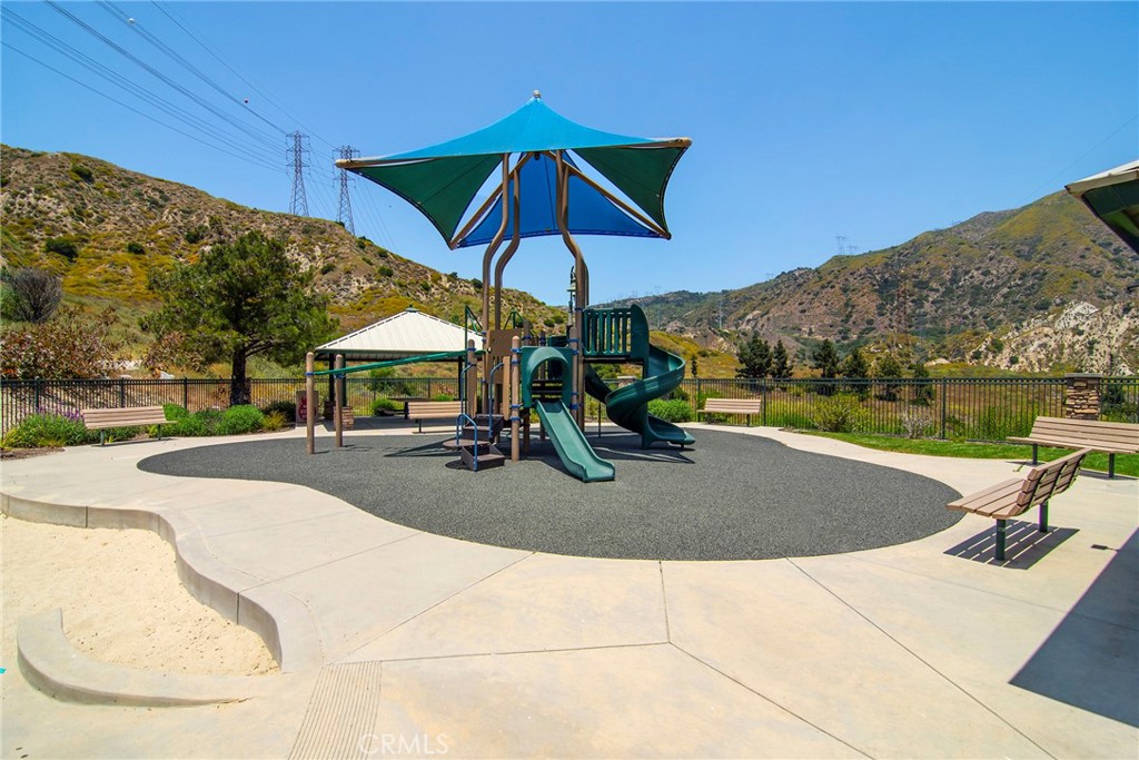 16719 Nicklaus Drive 11A