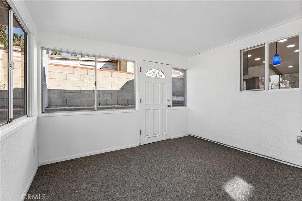 29123 Gladiolus Drive