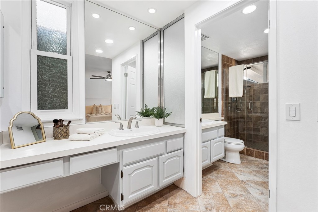 29123 Gladiolus Drive