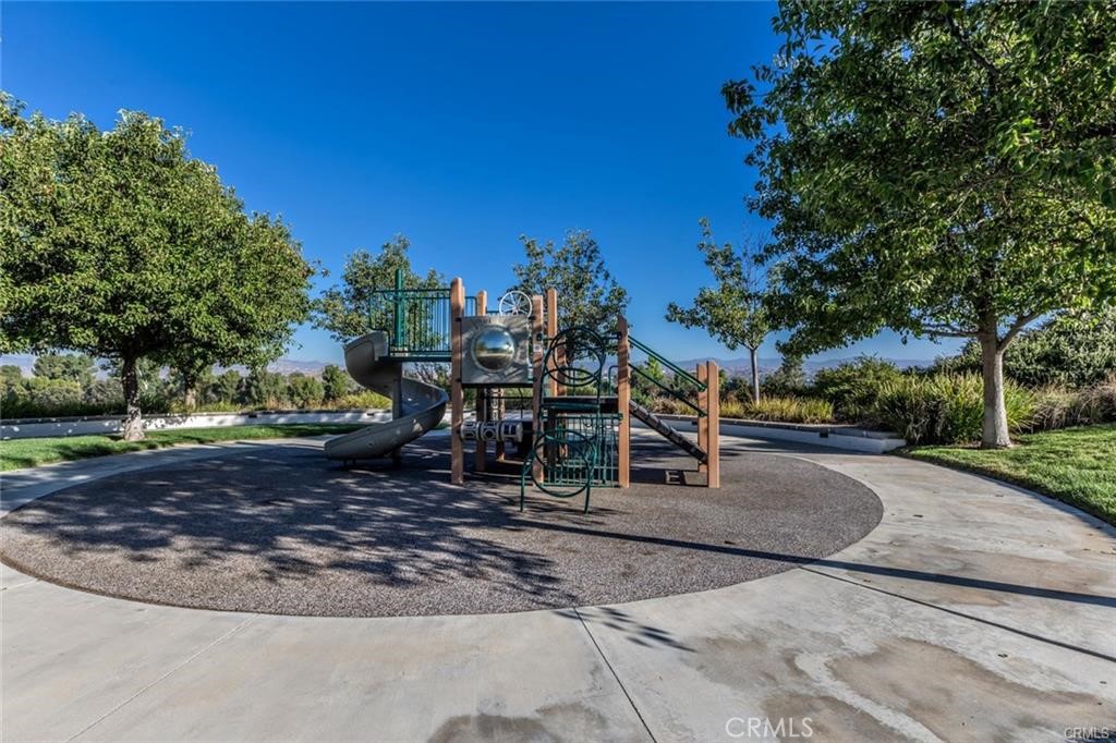 27003 San Ysidro Avenue